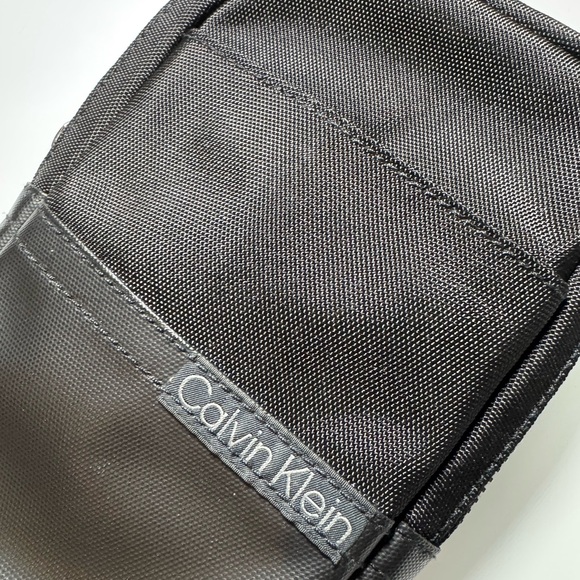 Calvin Klein Black Men's Sling Bag - Picture 5 of 7